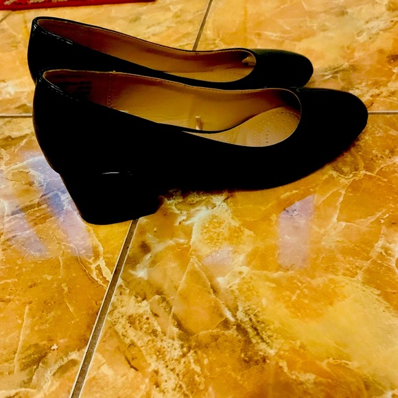 Black heels from dexflex comfort - Picture 2 of 2